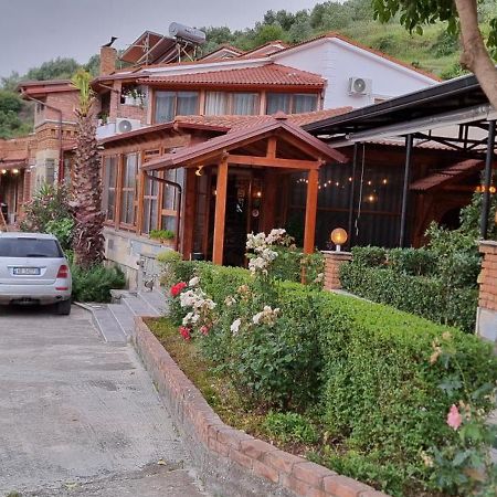 Salillari Guest House 培拉特 外观 照片