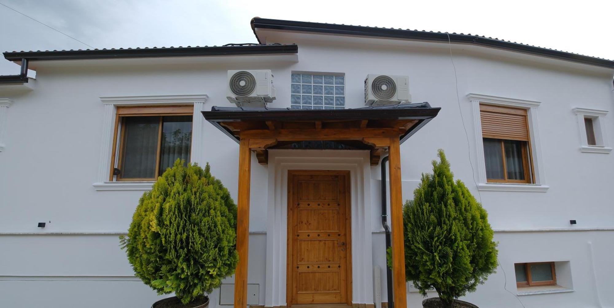 Salillari Guest House 培拉特 外观 照片