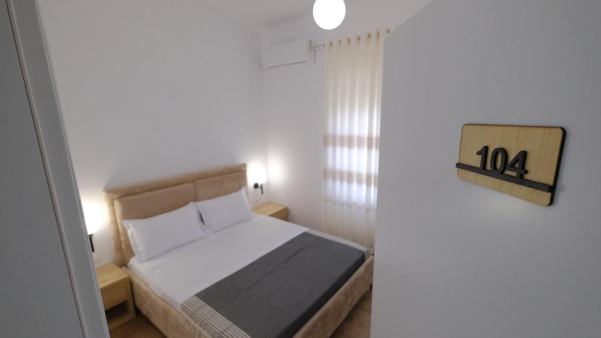 Salillari Guest House 培拉特 外观 照片
