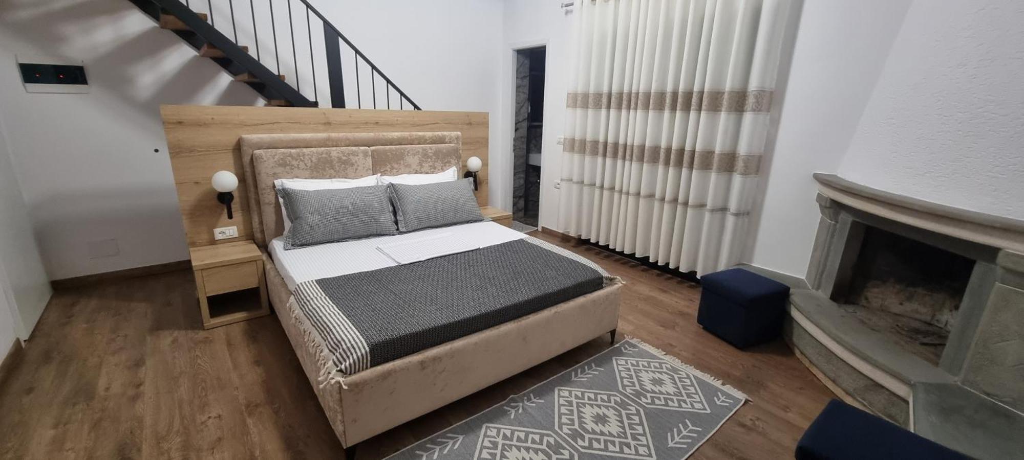 Salillari Guest House 培拉特 外观 照片