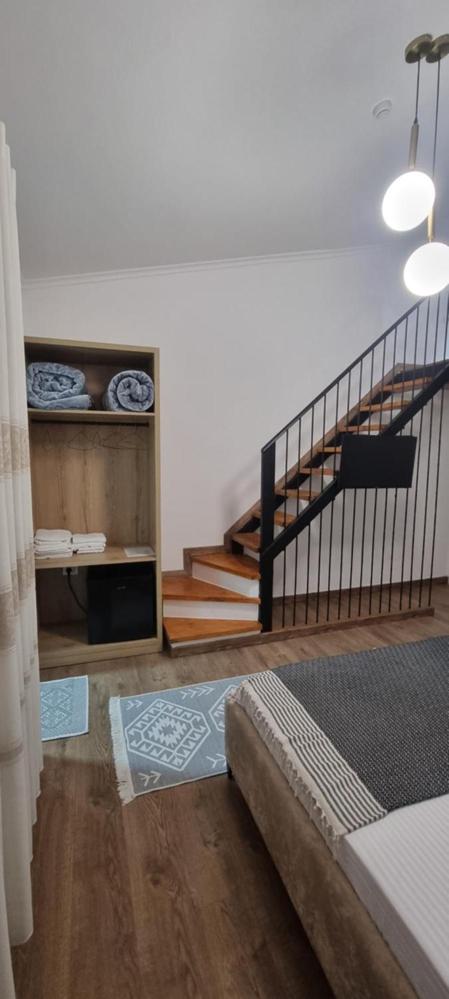 Salillari Guest House 培拉特 外观 照片