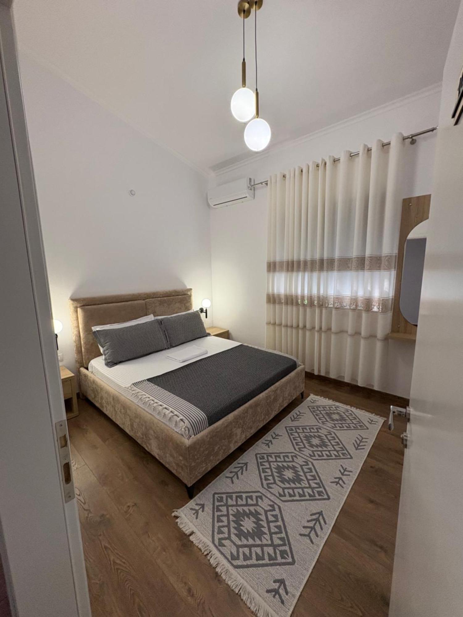Salillari Guest House 培拉特 外观 照片