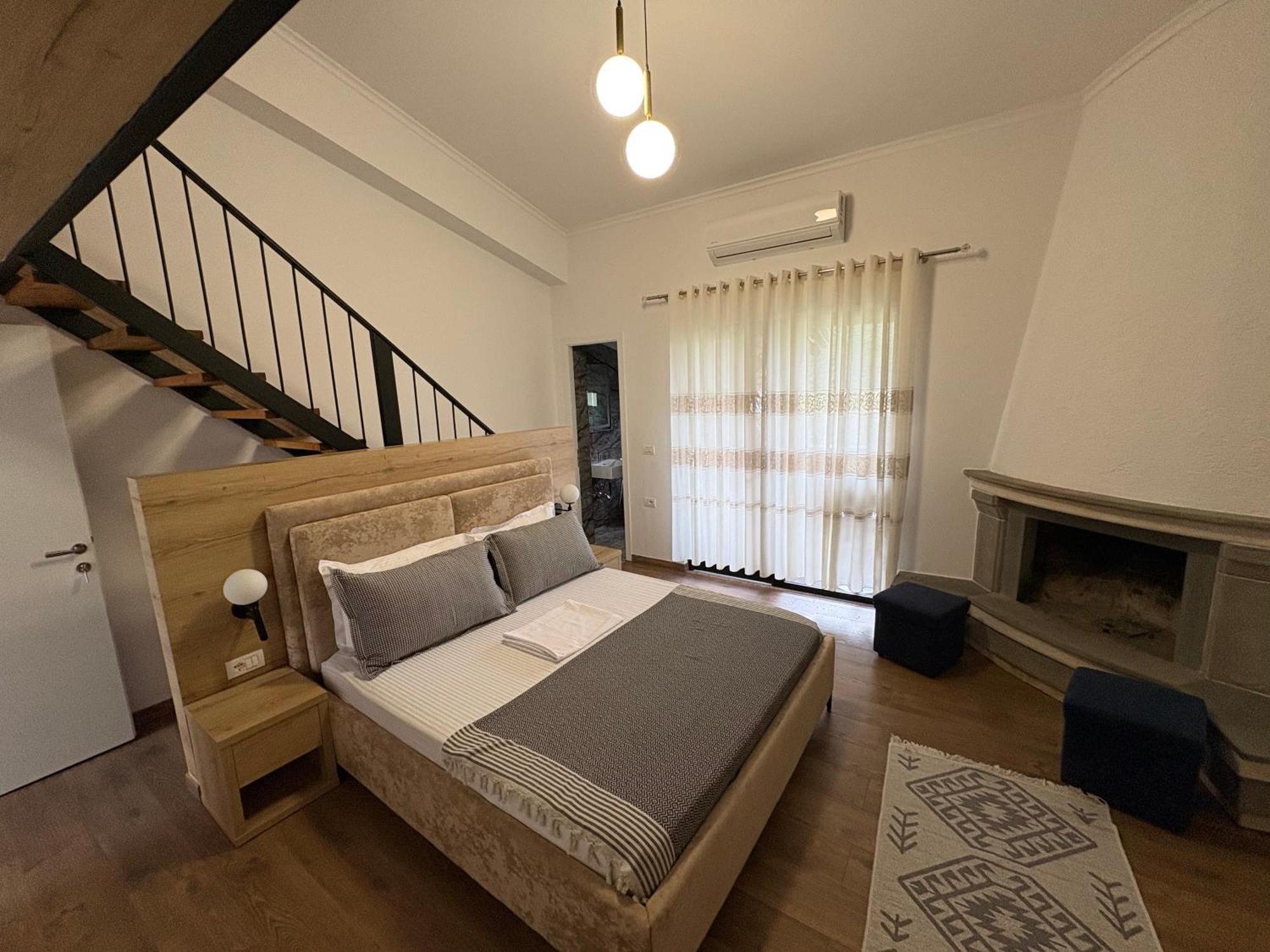 Salillari Guest House 培拉特 外观 照片